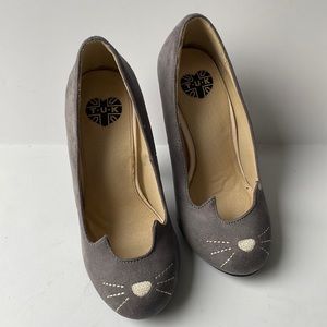TUK GREY KITTY ANTI-POP HEEL SIZE 7.
